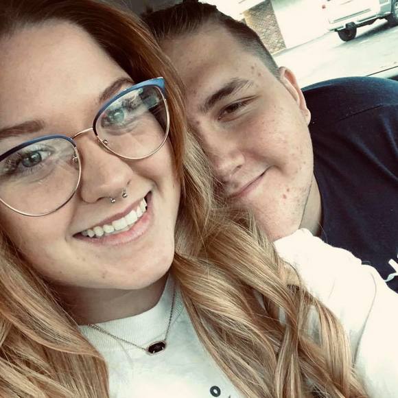 Profile Picture of Autumn Hays (@autumn_hays) on Poshmark