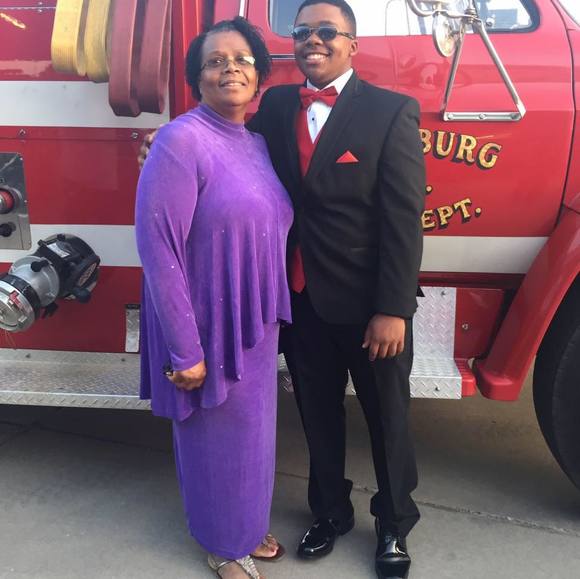 Profile Picture of Loretta Webb (@lorettaw62) on Poshmark