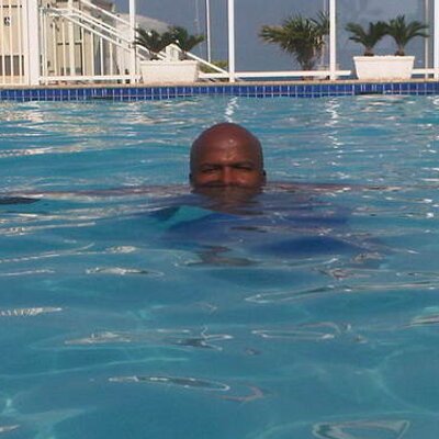 Profile Photo of Earl Matthews (@VipaEarl) on Twitter