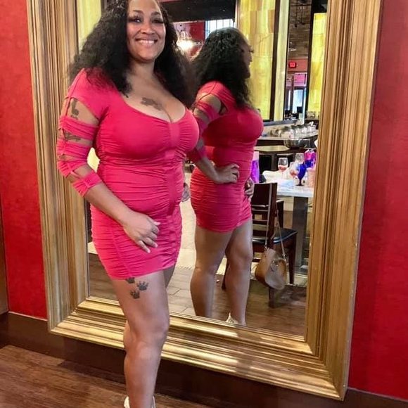 Profile Picture of Stacey Luck (@stacey_luck) on Poshmark