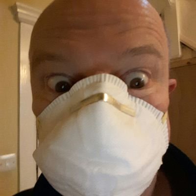 Profile Picture of Richard Curtis (@Richard18618097) on Twitter