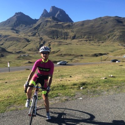 Profile Picture of Susana Aznar (@susaznarlain) on Twitter