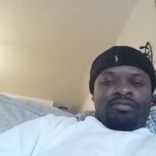 Profile Picture of Hudson (@Darrell02333843) on Twitter
