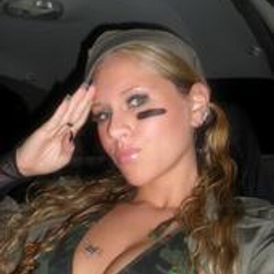 Profile Picture of Cassandra McIntyre (@muffyally29926) on Twitter