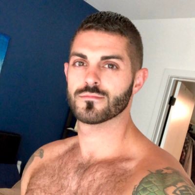 Profile Picture of Justin Case (@JustinClark1988) on Twitter
