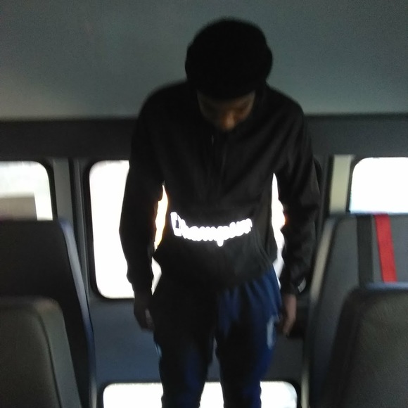 Profile Picture of Dwayne Pruitt (@runupwayne14) on Poshmark