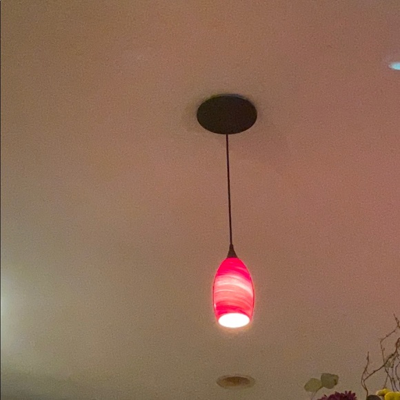 Profile Picture of Michelle Blanford (@m_blanford) on Poshmark