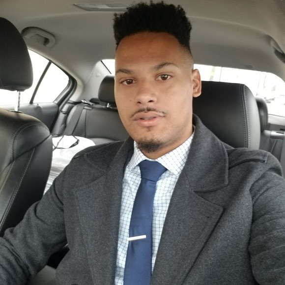 Profile Picture of Kornell Williams (@kornellwilliams) on Poshmark