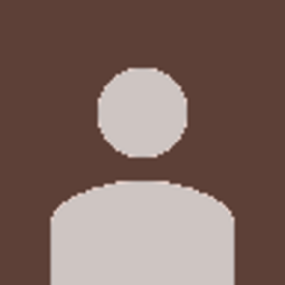 Profile Picture of Brenda Lockett (@six52threads) on Poshmark