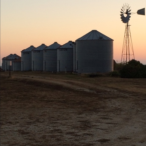 Profile Picture of Chassis Hoepker (@chassis121) on Poshmark