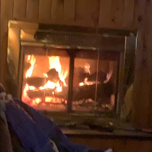 Profile Picture of Michelle Covert (@michellecovert) on Poshmark