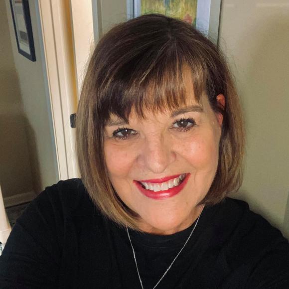 Vickie Shwab - Poshmark Profile Picture of Vickie Shwab (@vickieshwab) on Poshmark