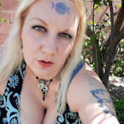 Profile Picture of Bobbie James (@lylorie) on Youtube