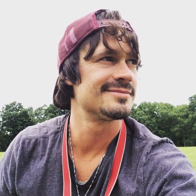 Profile Picture of Jeff Yohe (@JeffYohe4) on Twitter