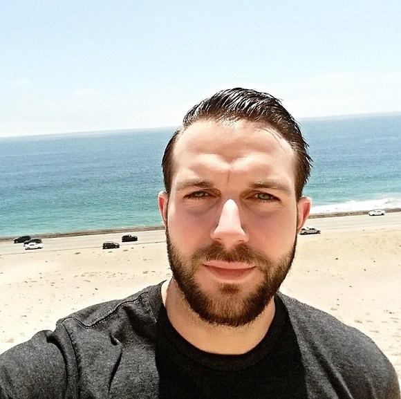 Profile Picture of Greg Hruza (@ghruza1) on Poshmark