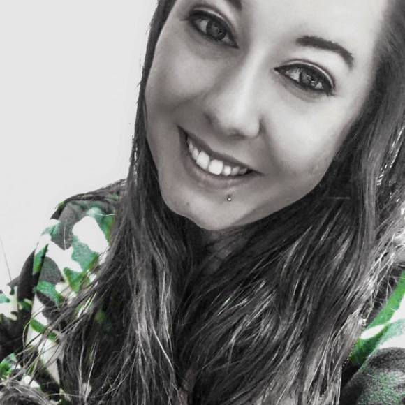 Profile Picture of Brittani Harling (@brittaniduhh) on Poshmark