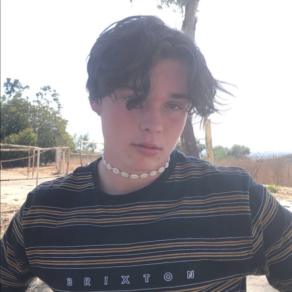 Profile Picture of Ian Sussoev (@iansussoev) on Poshmark