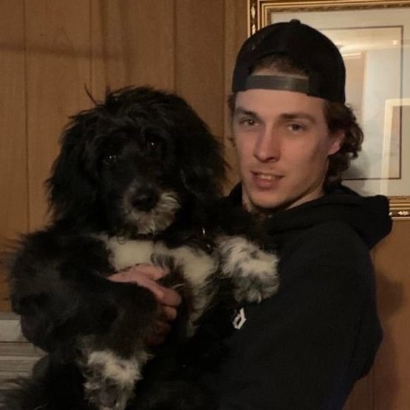 Profile Picture of Cody Spencer (@codyspencer465) on Poshmark