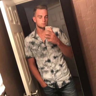 Profile Picture of Grant Bennett (@GrantBennett555) on Twitter
