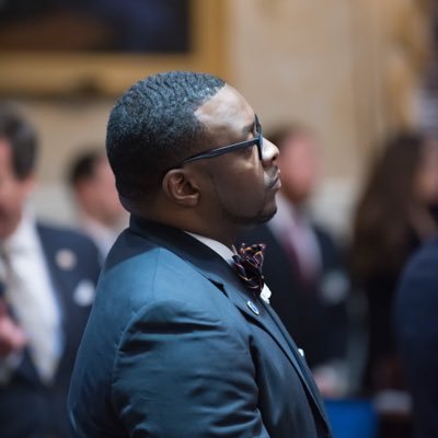 Profile Picture of Dr. Ivory T. Thigpen (@IvoryThigpen) on Twitter