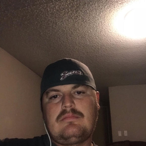 Profile Picture of Josh Argo (@haro405) on Poshmark