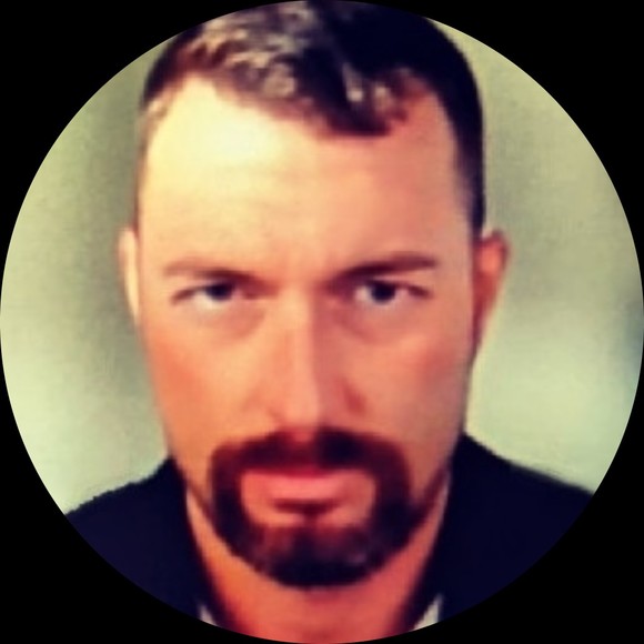 Stephen Zwierzyna - Poshmark Profile Picture of Stephen Zwierzyna (@stevemikez) on Poshmark