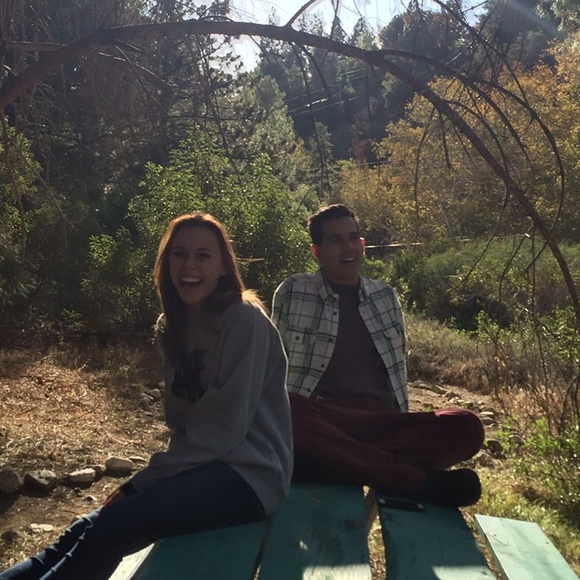 Profile Picture of Kendyl Fournier (@kendylfournier) on Poshmark