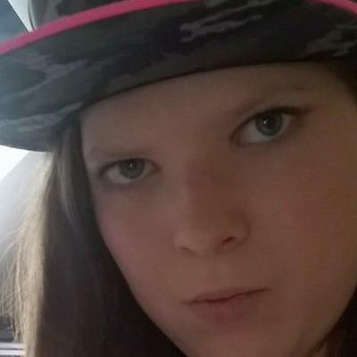 Profile Picture of Melanie Thibault (@291634ddb6cc492) on Twitter