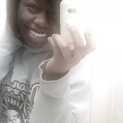 Profile Picture of Alexandria Swift (@ZuLaMuLa) on Twitter