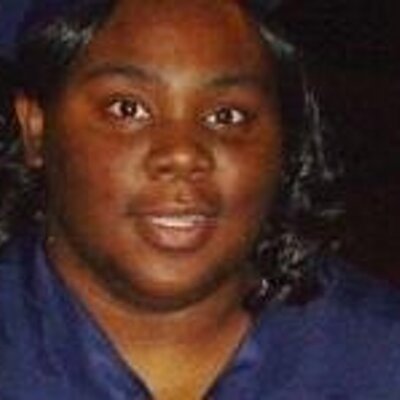 Profile Picture of Tamara L.Holmes (@Atruckerswife_3) on Twitter