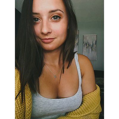 Profile Picture of Kiera Hummel (@CrouchingJim) on Twitter