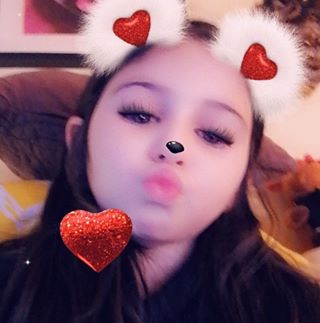 Profile Picture of Bradock Joelle (Fee Clochette) (@bradock.joelle) on Facebook