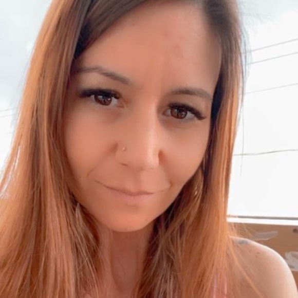 Profile Picture of Marianne Deschambault (@the_poohwinny) on Poshmark