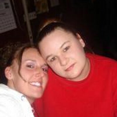Profile Picture of Stephanie Hocking (@hazeleye29) on Twitter