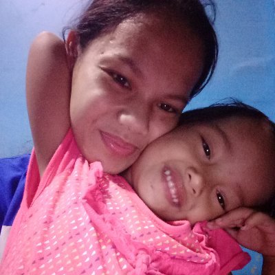 Profile Picture of Rosalyn Rivera (@Rosalyn02033596) on Twitter