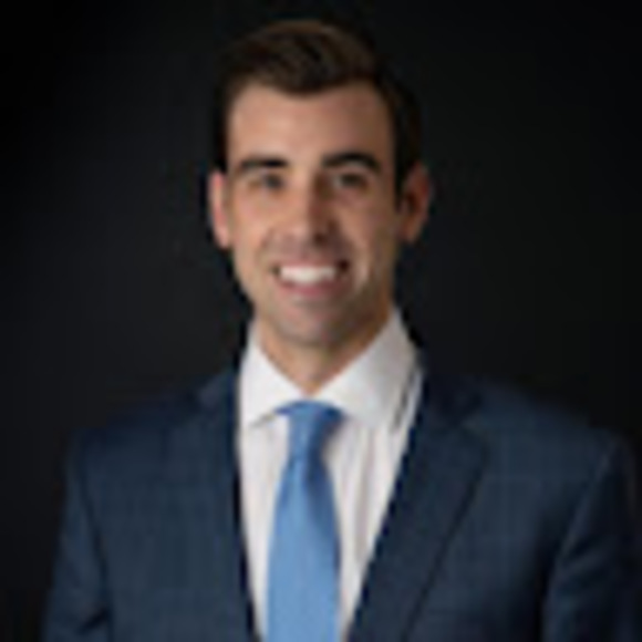 Profile Picture of Matthew Martin (@matthewmarti938) on Poshmark