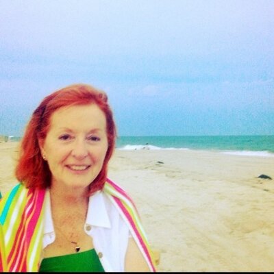 Profile Picture of Frances Regan (@proinsiasregan) on Twitter