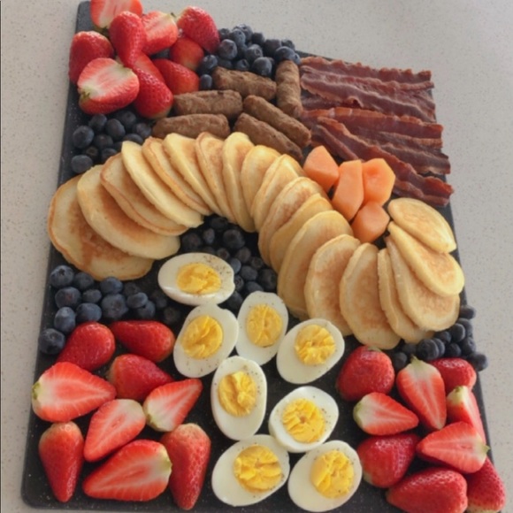 Profile Picture of Joleen Jordan (@mrsmj18) on Poshmark