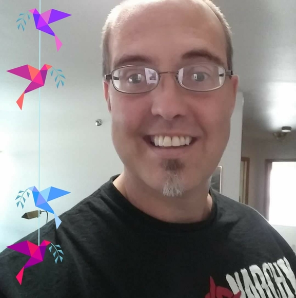 Profile Picture of Thomas Hebert (@thmsabear) on Poshmark