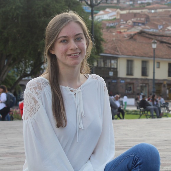 Profile Picture of Samantha Giffen (@supersammy2) on Poshmark