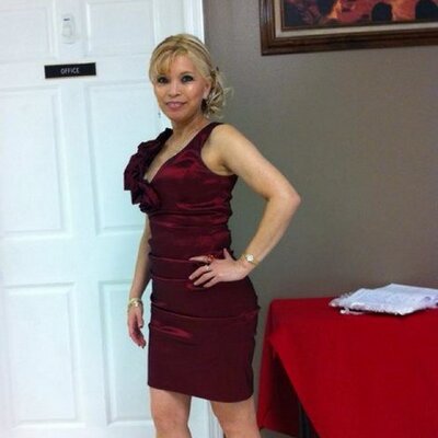 Profile Picture of Denise (@saldivar2020) on Twitter