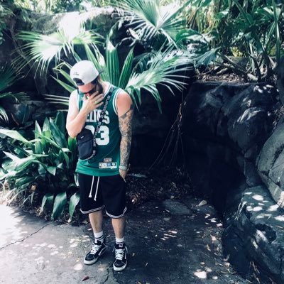 Profile Picture of Random Heros (@DanJacques89) on Twitter