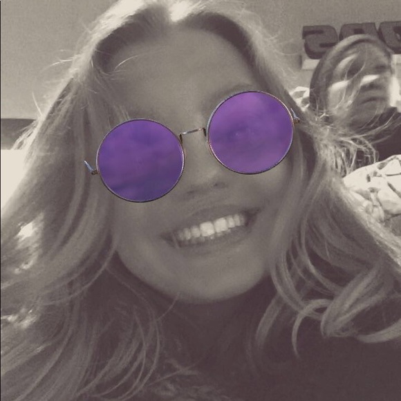 Profile Picture of Hailey Calufetti (@calufett313) on Poshmark