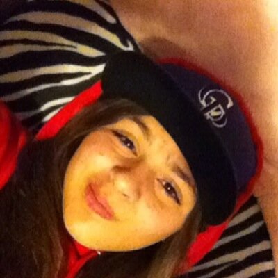 Profile Picture of Isabel Alire (@izzey1325) on Twitter