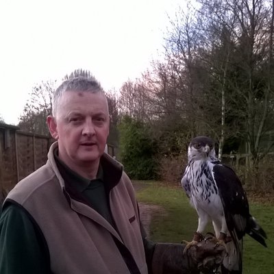 Profile Picture of Mark John Dakin (@MarkJohnDakin2) on Twitter