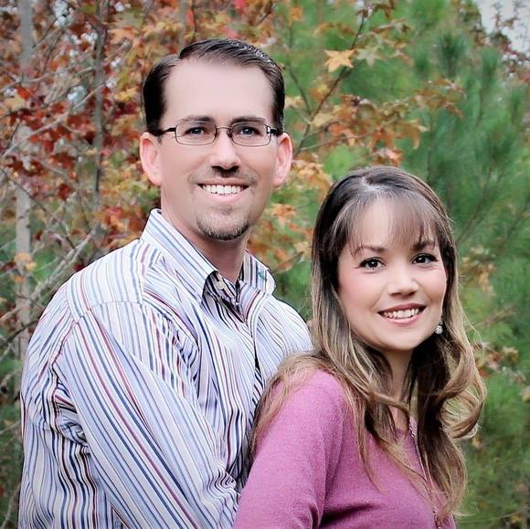 Profile Picture of Bobby n brandi Decker (@deckersontheweb) on Poshmark