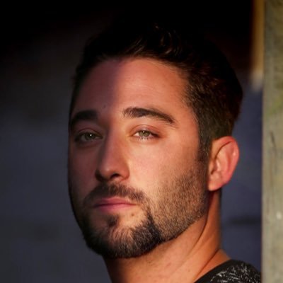 Profile Picture of Josh Dolin (@jDaz) on Twitter