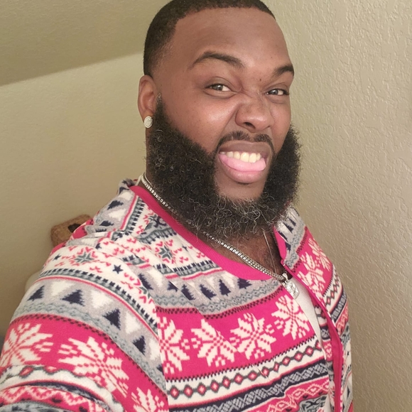 Profile Picture of Thomas Frederick (@taf2005) on Poshmark