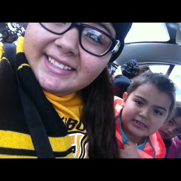 Profile Picture of Kaitlyn Hajicek (@kaitlynhajicek) on Poshmark