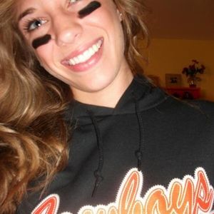 Profile Picture of Madison Bolton (@maddaw68) on Myspace